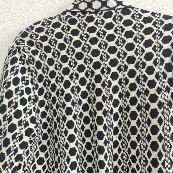 Chico's Size 1 US Med Black White Circle Geo Print Open Front Cardigan Sweater - Picture 8 of 8